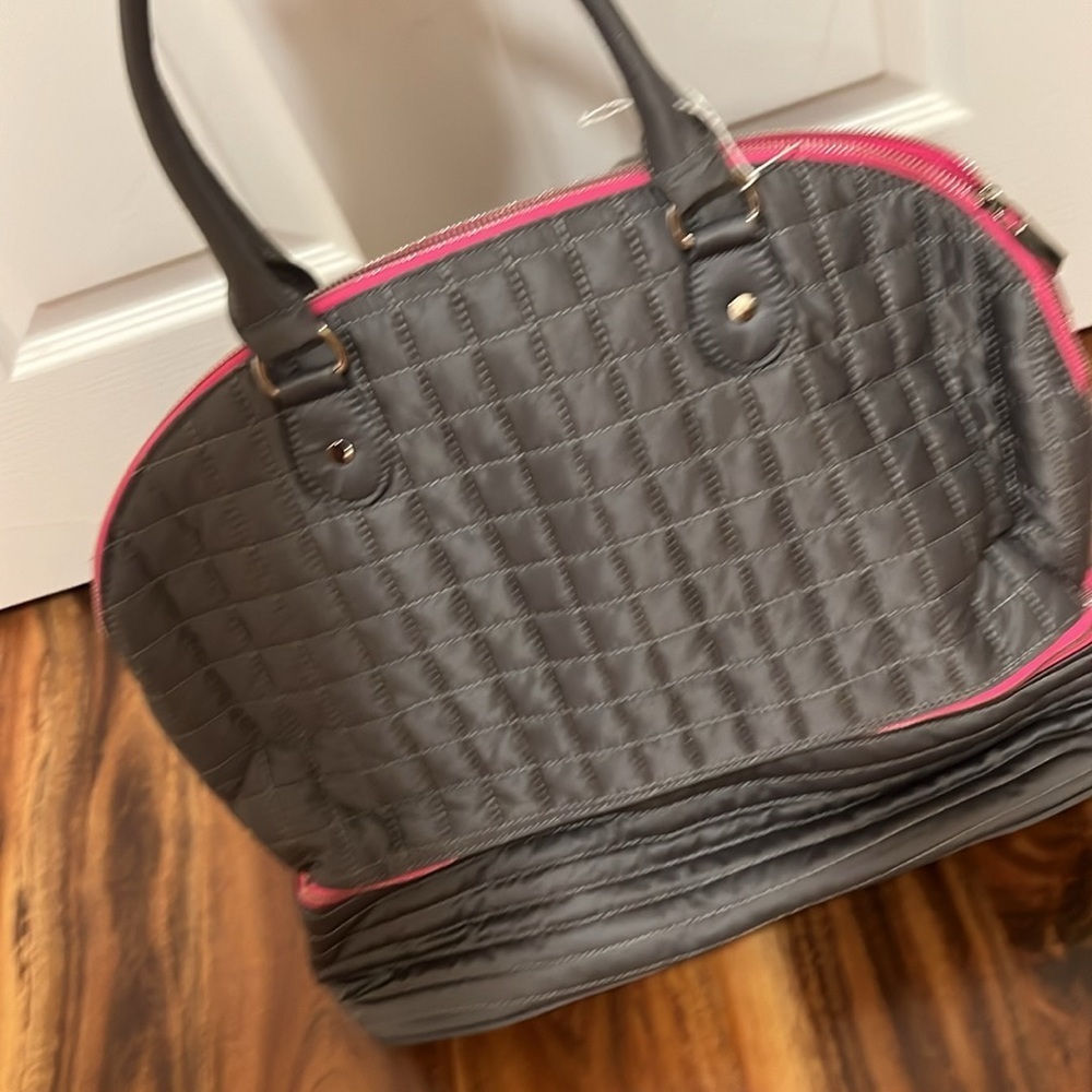 NWT / dl+Activ NYC Nylon Travel Sachel Tote - gray / pink - Quilted - Picture 4 of 9